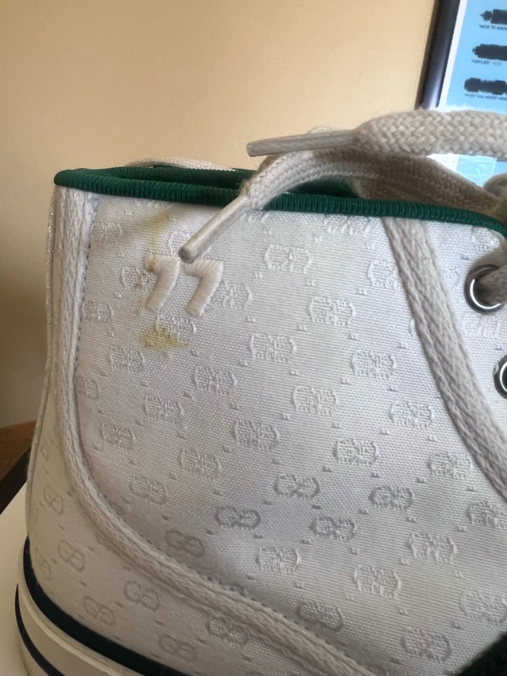 Gucci White High-Top Sneakers with Green and Red Web Stripe - Picture 7 of 8